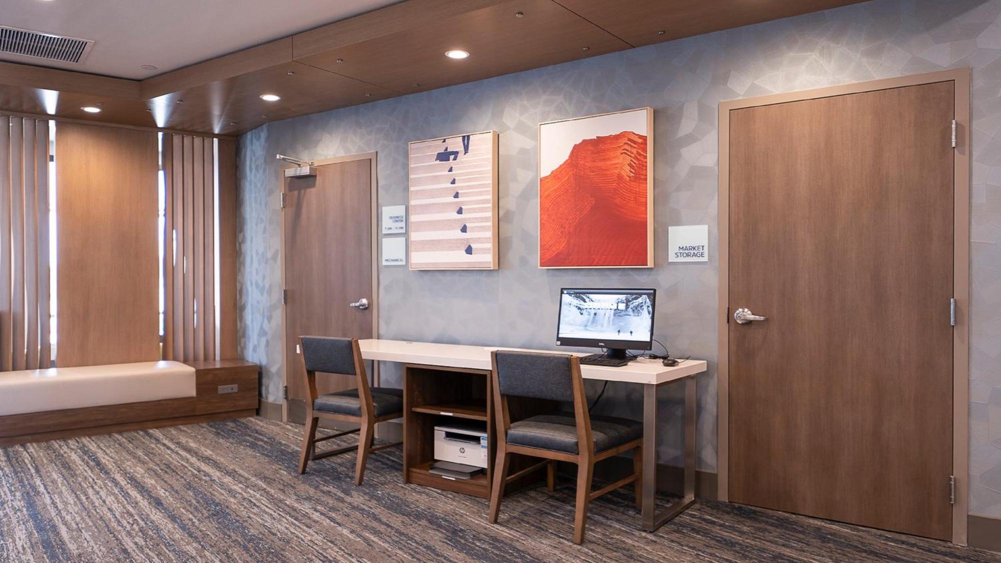 Holiday Inn Express & Suites Ridgecrest - China Lake By Ihg Exteriér fotografie